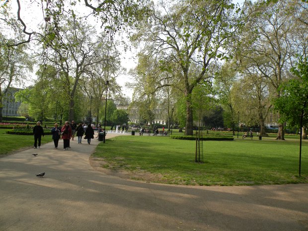  Russel square